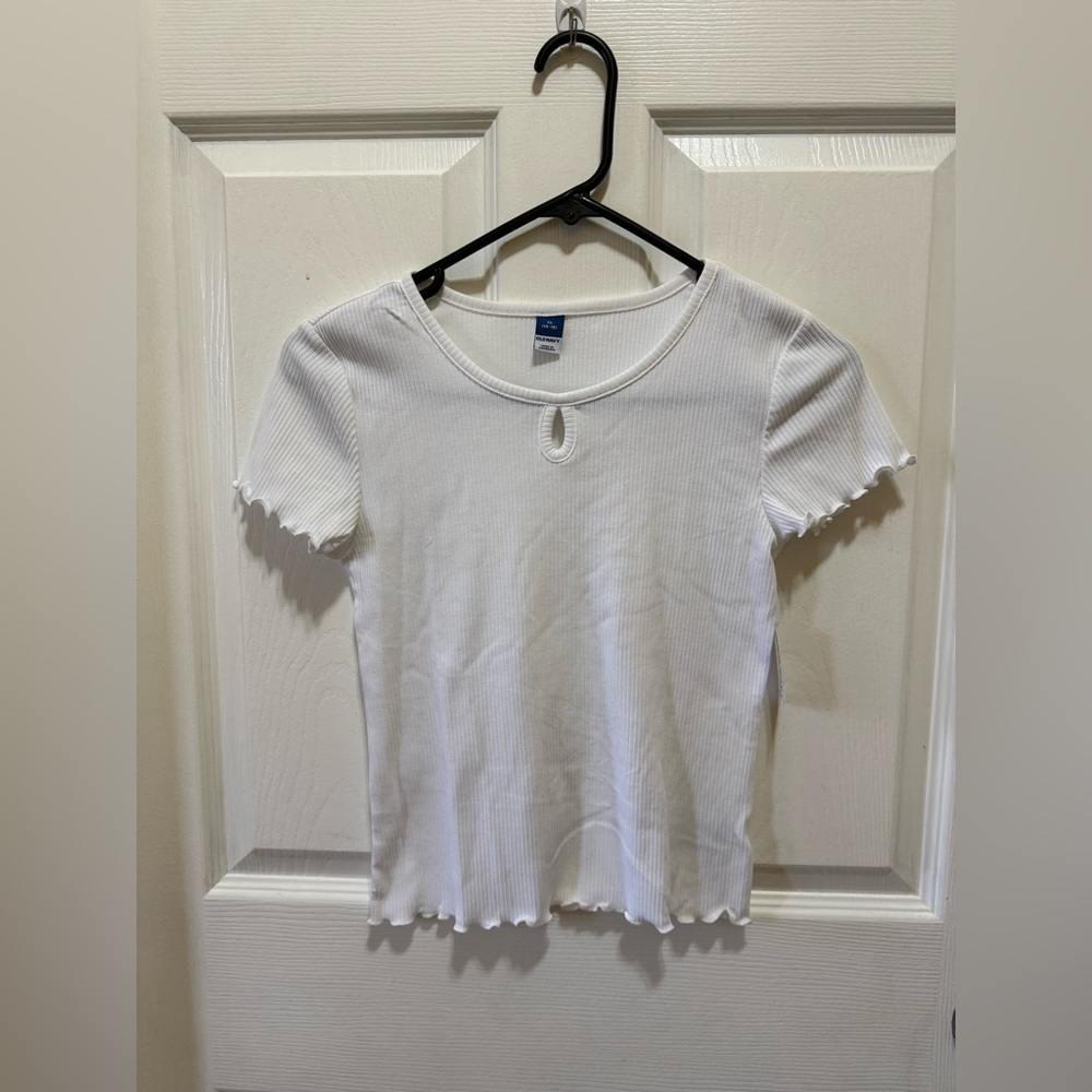 Old Navy Short-Sleeve Keyhole Cutout Top for Girls NWT